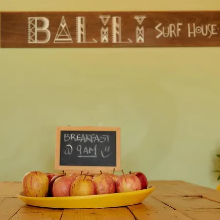 بيت ضيافة Balili Surf House 2*