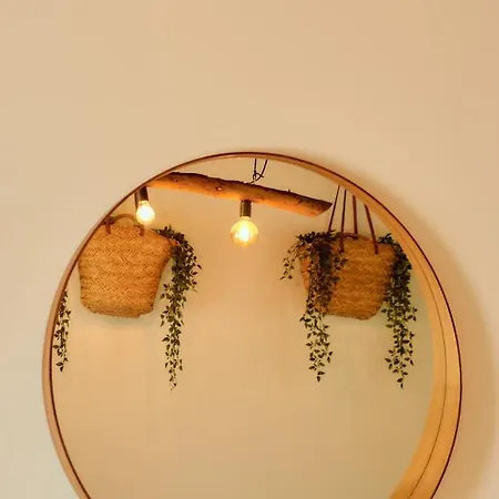 Balili Surf House 2*