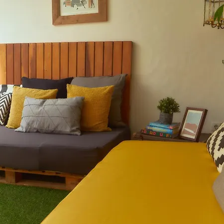 بيت ضيافة Balili Surf House