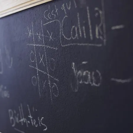 Balili Surf House 2* Baleal