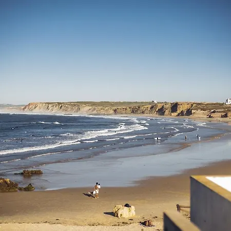 Pensjonat Balili Surf House Baleal