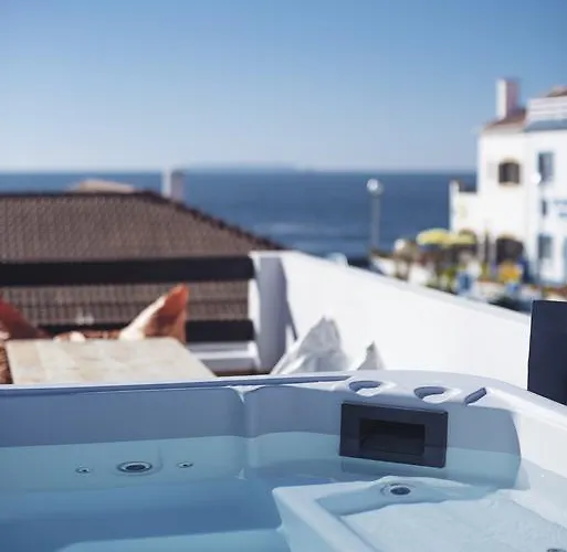 Balili Surf House 2* Baleal