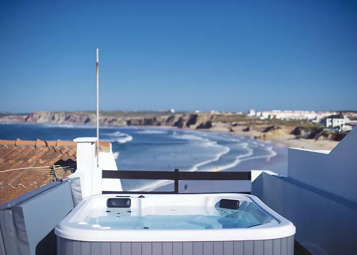 Balili Surf House 2* Baleal